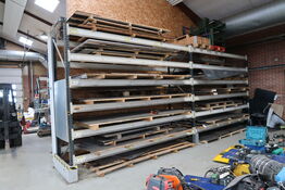 2 fag pallereoler uden indhold