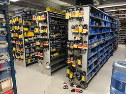 Stort parti lagerreoler