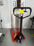 Pallet lifter - short forks