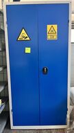 Tool cabinet