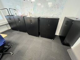 Fem kontorskabe, EFG. 