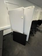 Tre støjskærme, assorterede