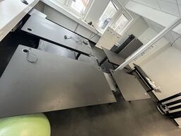 Fem hæve/sænkeborde, assorterede