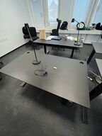 To hæve/sænkeborde. 