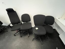 Fire kontorstole, assorterede