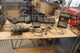Stiksav, 8 stk. lader BOSCH og batterilader