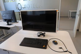 Computerskærm SAMSUNG LS32F351FUUXEN med tastatur og mus 