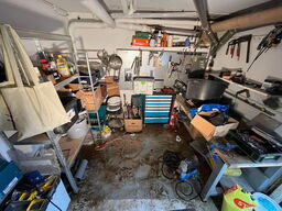 Tøm rummet for det på billederne