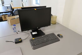 Computerskærm HP LA2306x Compaq samt mus og tastatur