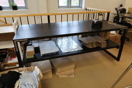 Bord med div. Pakkeemballage