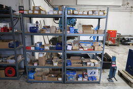 2 stk. Stålreoler med indhold 