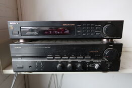 Sony / Denon anlæg med 2 højtalere 
