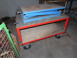 Rullebord med saksebord