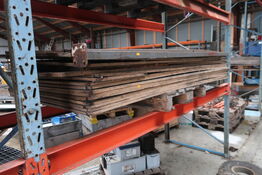 Hyldeplader til pallereol samt gavlstige