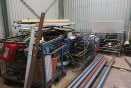 4 stålbure inkl. indhold