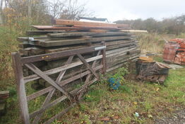 Div. træ, brædder m.v. (se billeder)