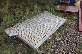 Foldebagsmæk til trailer