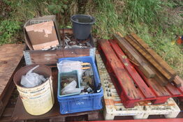 Div. metalemner, træ m.v. (se billeder)