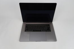 Apple Macbook Pro 15,4"