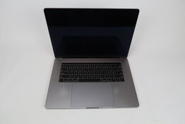 Apple Macbook Pro 15,4"