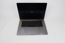 Apple Macbook Pro 15,4"