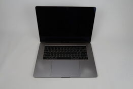 Apple Macbook Pro 15,4"