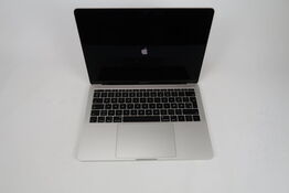 Apple Macbook Pro 13"