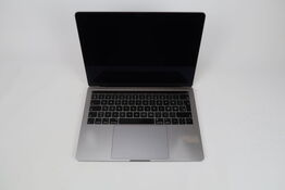 Apple Macbook Pro 13"