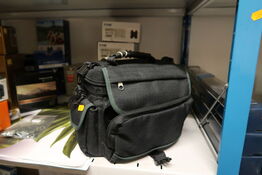 Kamerastaske med objektiver NIKON