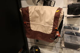 2 stk. tasker LOWEPRO, DÖRR