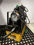 Hydraulikpumpe (defekt) B-630E