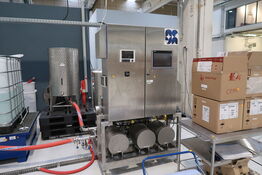 Teststation med  membraner, pumper,
ventiler, filtre, 