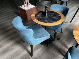 Rundt Cafe bord m. 2. Stk. Stole i stof