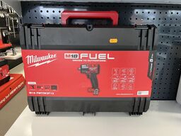 Milwaukee M18, m. batterie