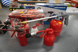 Sandblæsnings-sæt, sprøjtepistol samt smørekander