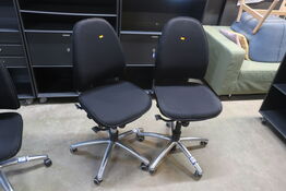 2 stk. kontorstol KINNARPS