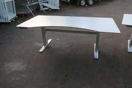 El hæve/sænkebord DJOB