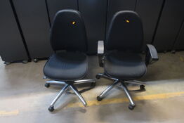 2 stk. kontorstol KINNARPS