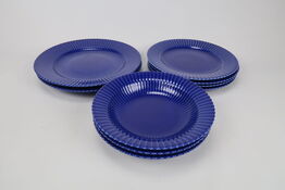 9 stk. ass. Lyngby tallerkener mørkeblå 