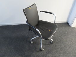 Skrivebordsstol sort