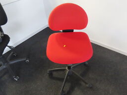 Skrivebordsstol rød