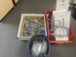 Parti toiletrulleholdere