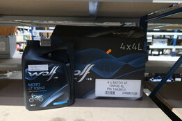 5 stk. motorolie WOLF Moto 4T 10W40