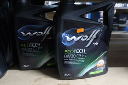 2 stk. motorolie WOLF 0W30 C3 FE