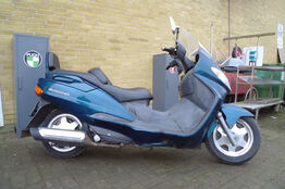 MC, Suzuki Burgman AN250