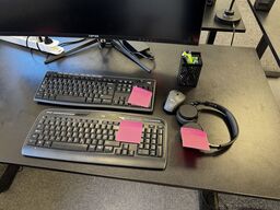 2 stk. tastature LOGI, mus LOGITECH samt headset PHILIPS 