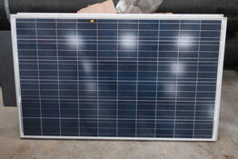 3 stk. solcellepaneler SUNGEN