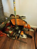 5 stk. Kædesave STILL, 1 stk. græstrimmer, 4 stk. kædesave og trimmer