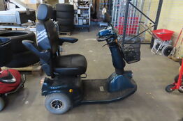 El-scooter KARMA 737