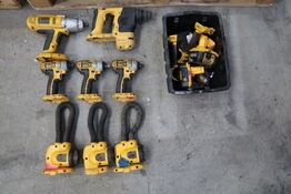 8 stk. DeWalt akku maskiner 